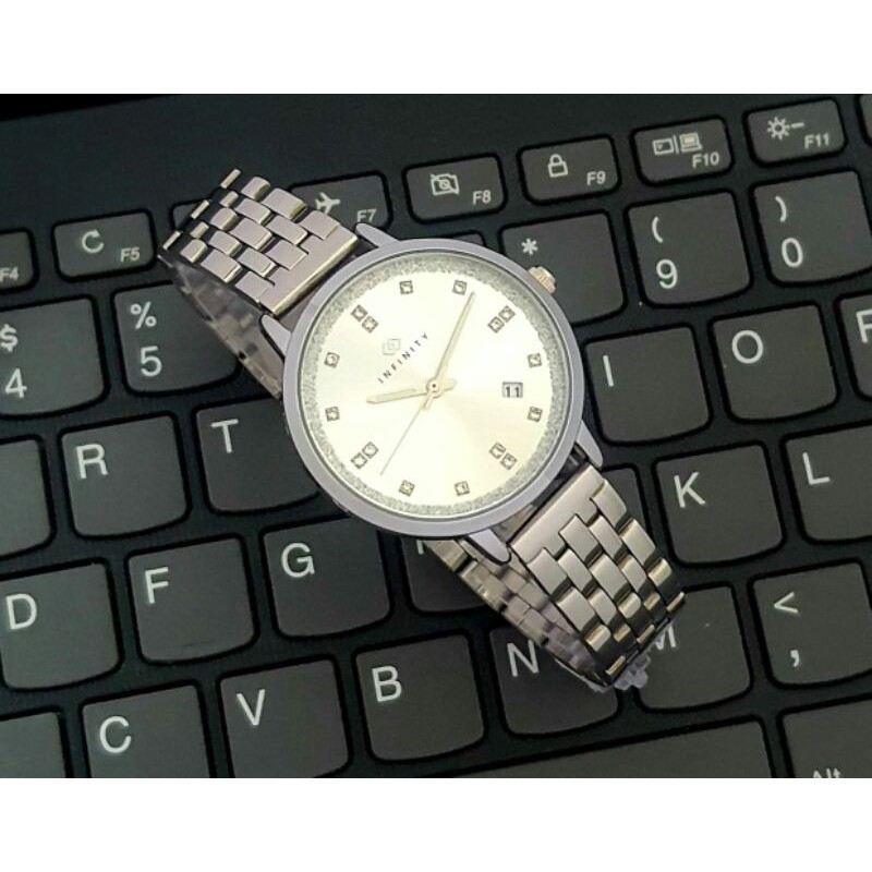 Jam tangan Infinity