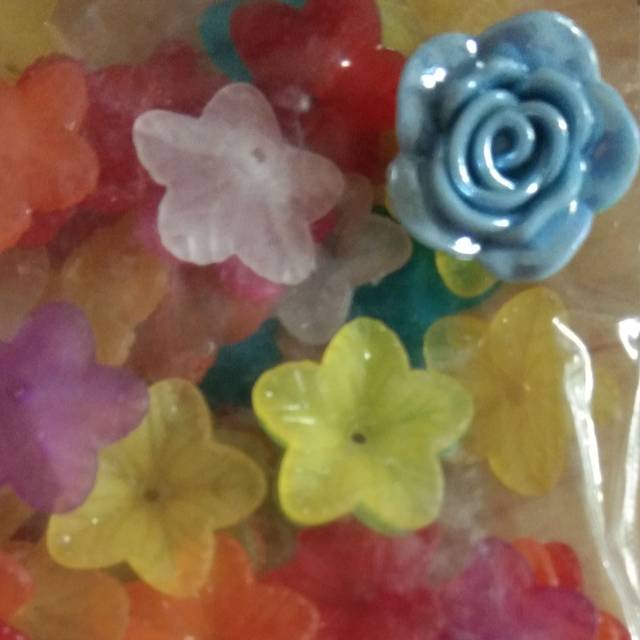 

Akrilik kelopak uk ±2cm