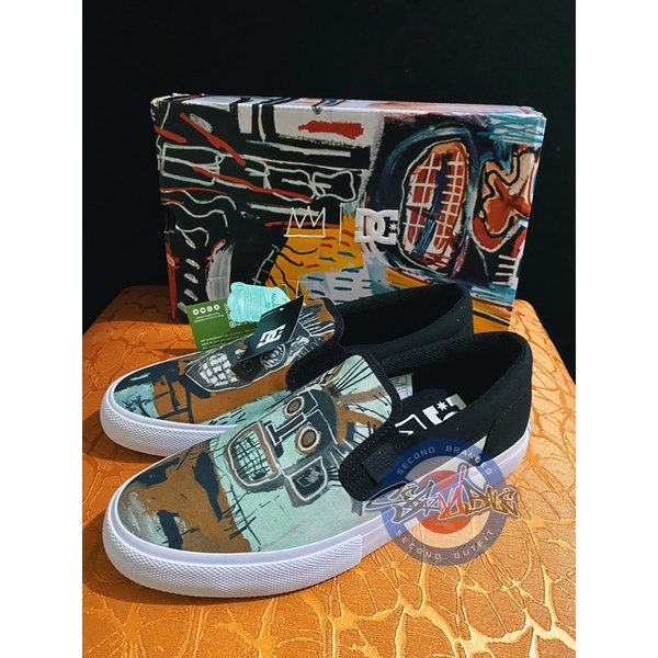 Sepatu slip on DC x JMB Basquiat
