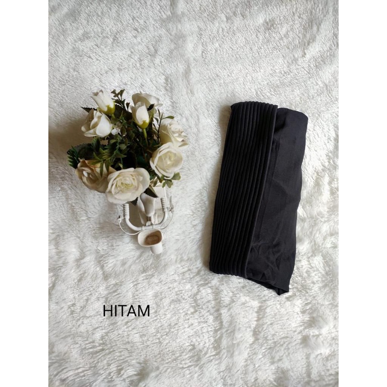 JILBAB BERGO PINGUIN/HIJAB BERGO SPORT JERSY/KERUDUNG KHIMAR PET JERSY/BERGO PINGUIN-Hitam