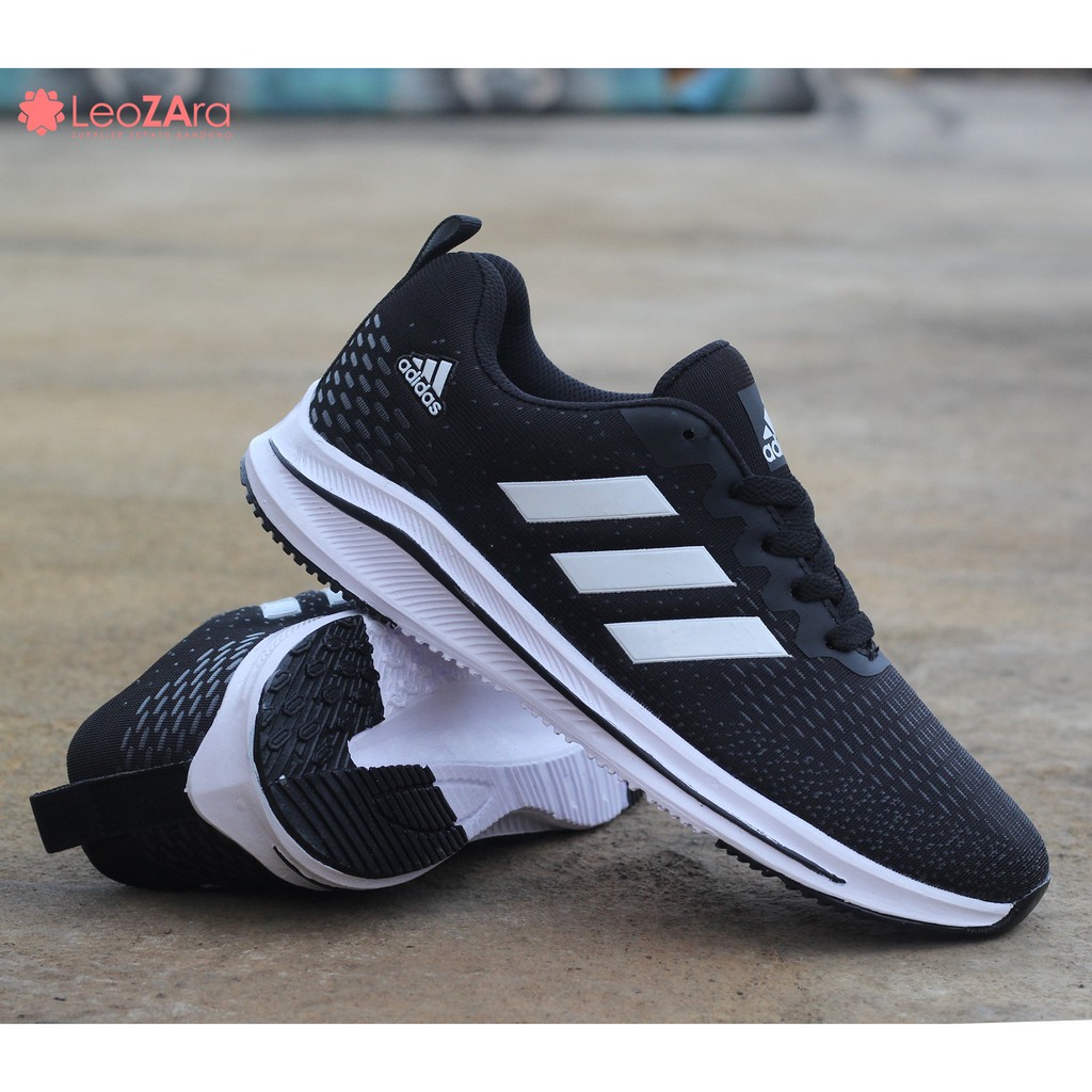 Sepatu Sneakers Adidas Pria Terbaru Sepatu Cowo Casual Adidas Zoom Pegasus High Quality