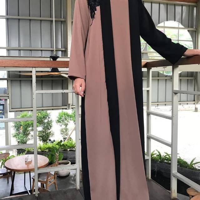 Abaya Shireen