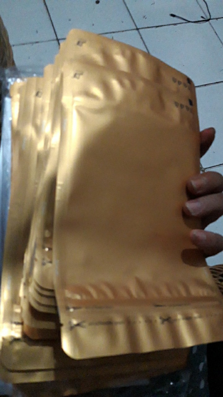 Standing Pouch Depan Transparan - Metalized Belakang 250 Gr 13x20cm