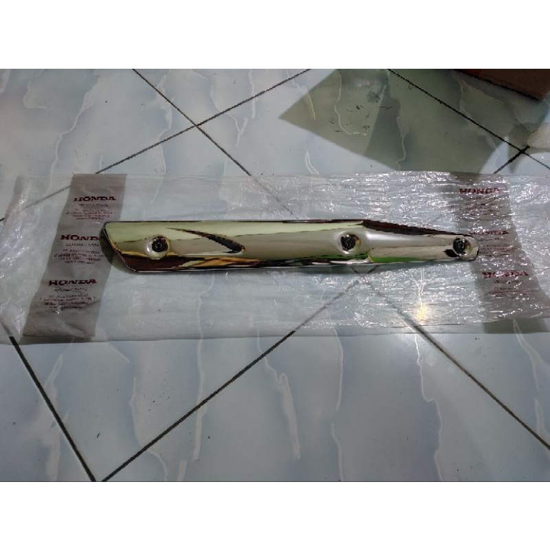 tameng knalpot Supra x 125 original honda