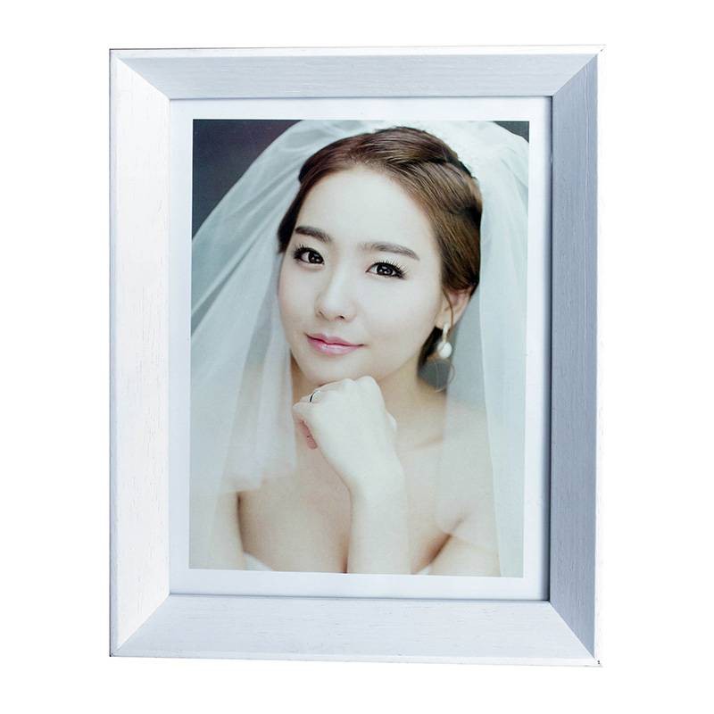 

JYSK Bingkai Foto Photo Frame MDF 8CM