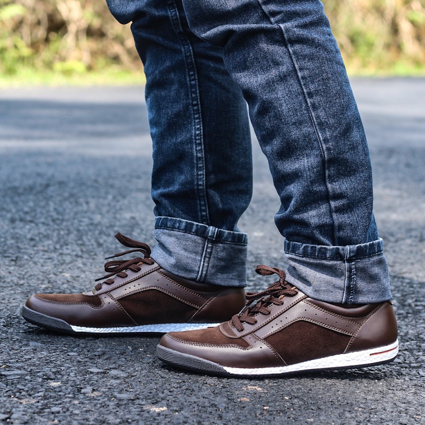 Haze Brown | Sepatu Casual Sneakers Running Boost Ori Pria Cowok Lokal Footwear Lari | FORIND Volve