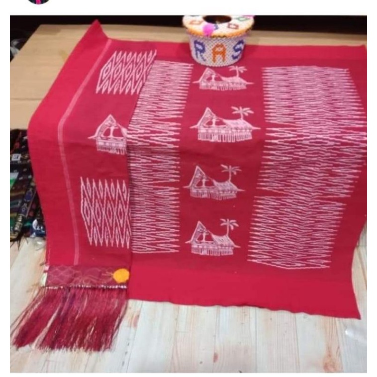 Sarung Lilit dan Selendang Sibolang Rasta Sopo-2