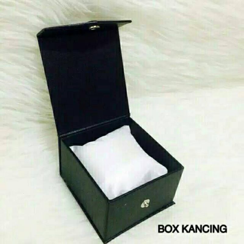 BOX JAM TANGAN MODEL KANCING_BOX POLOS_BOX JAM TANGAN MURAH DAN TERLARIS BISA COD