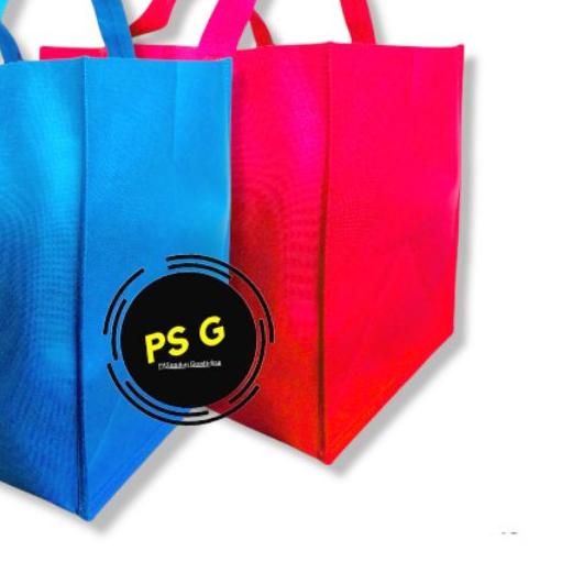 

Goodie Bag Tas Spunbond Kotak Jahit 32x27x26 Box Nasi Dus Kue isi 12pcs