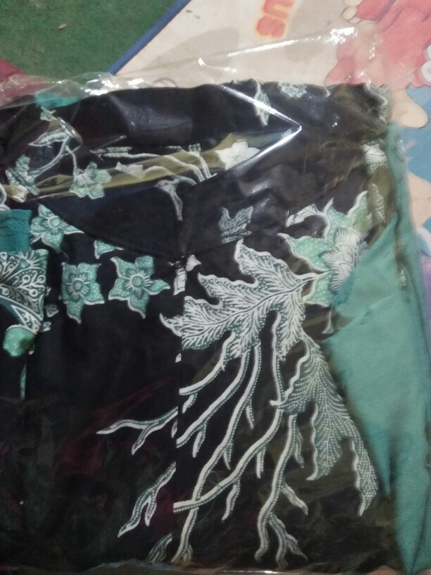 Saroja Batik Couple Sibulan Hijau Mix Ballotelli Sarimbit Batik Couple Batik Keluarga