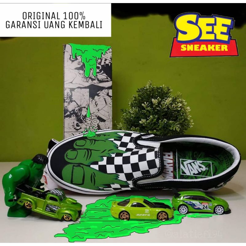 Vans Slipon Checkerboard X marvel HULK