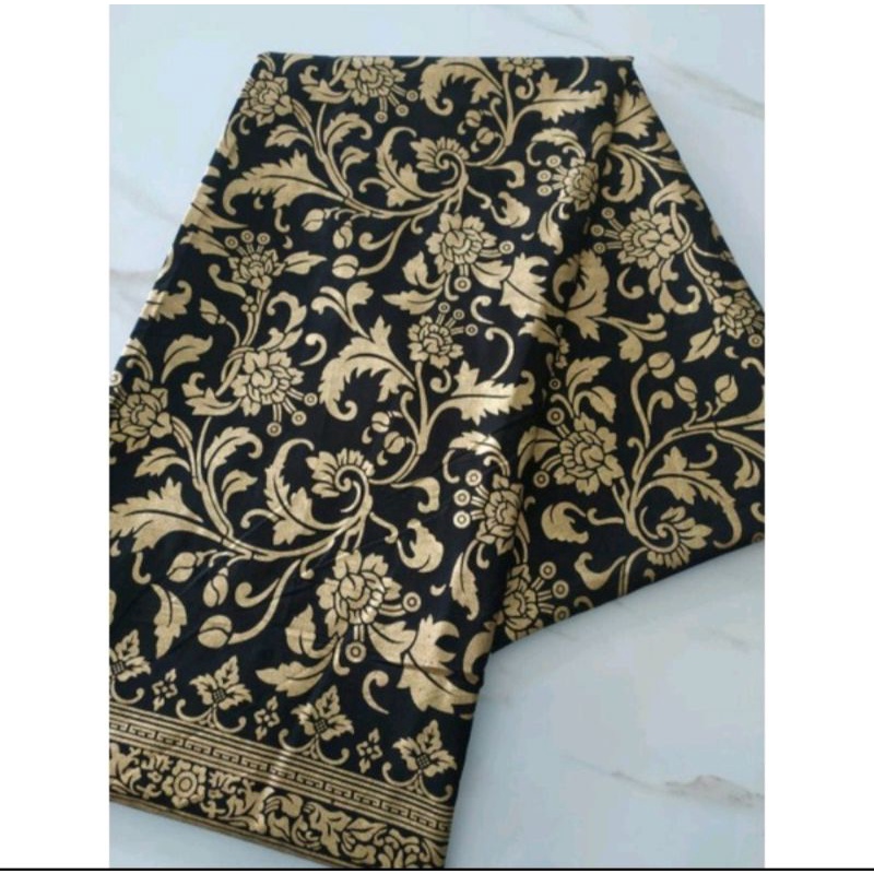 KAIN BATIK PRADA