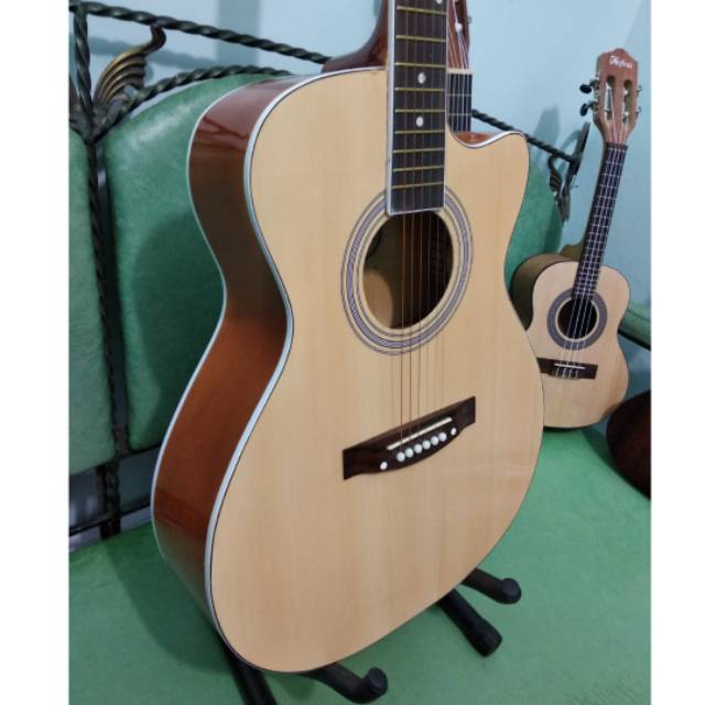 Gitar Akustik Natural Merk Lakewood Sunkay Trusrod Buat Pemula Jakarta