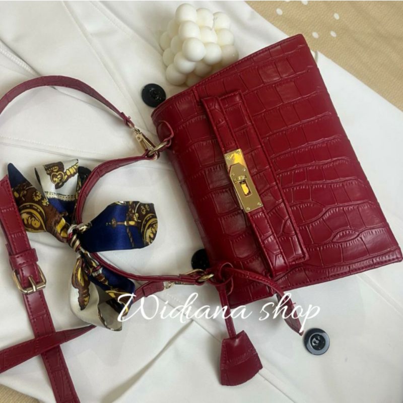 (Seli Bag)Widiana Tas Selempang Wanita Fashion Sling Bag Women Shoulder Bag