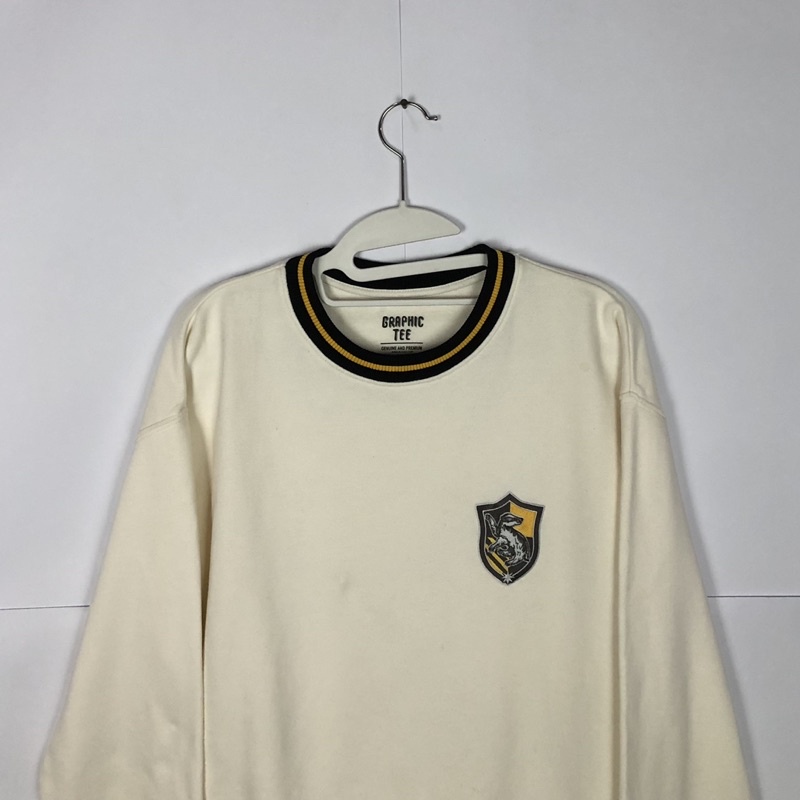 SPAO X HARRY POTTER HUFFLEPUFF CREWNECK SECOND