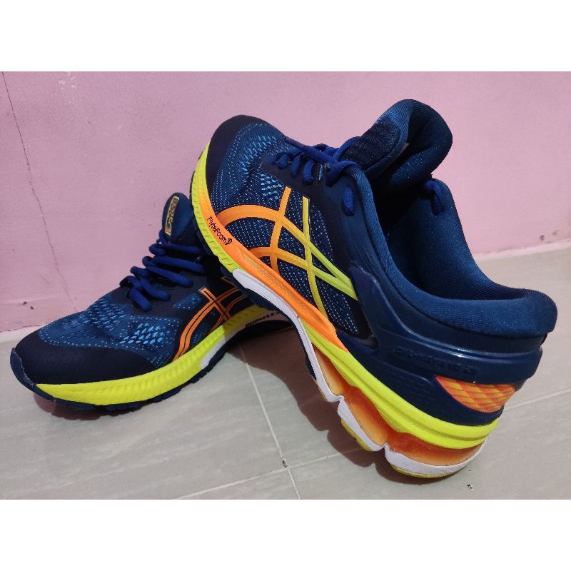 Sepatu Asics Gel Kayano 26 Mako Blue Yellow (no. 41)