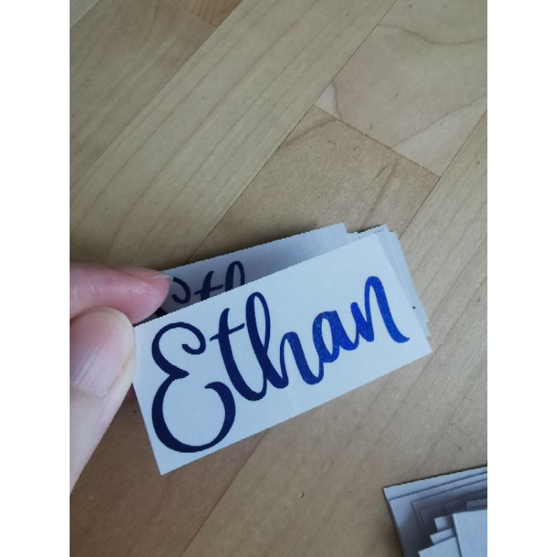 

medium size peel off foil sticker handletter