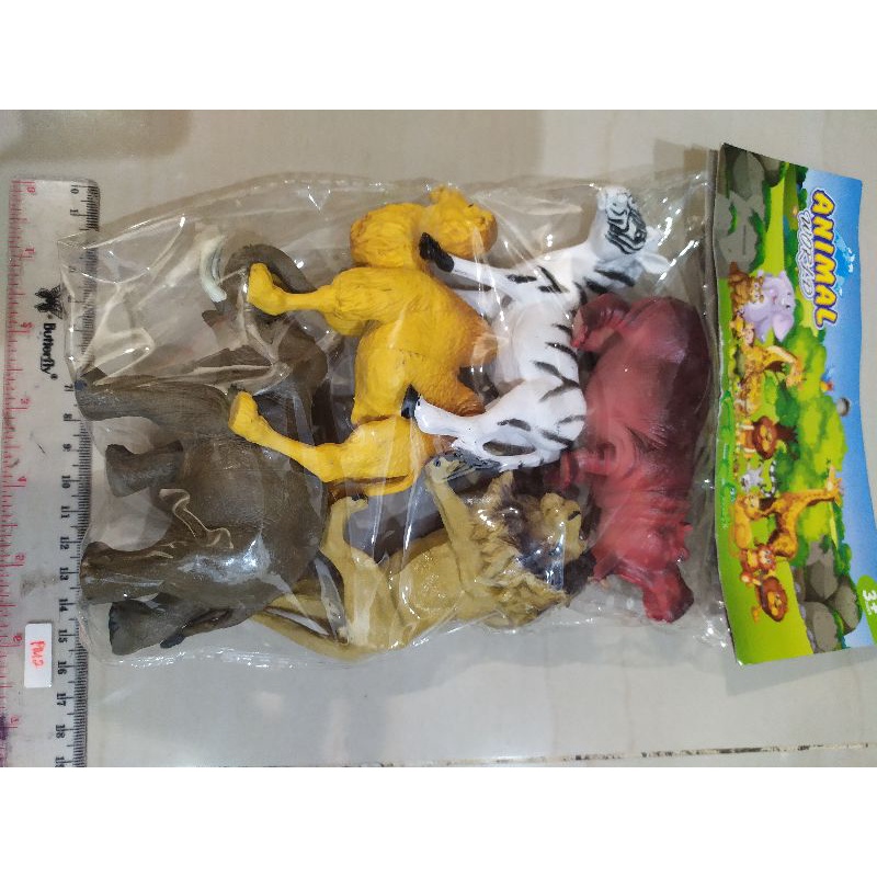 animal world/ mainan anak hewan karet/ mainan SNI