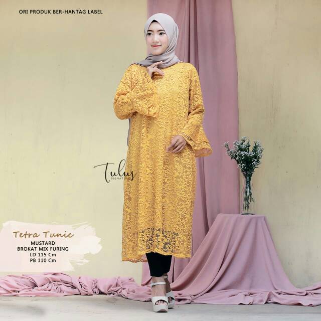 Tetra Tunic Tulus Signature