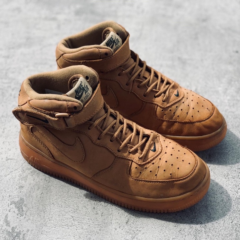 NIKE AIR FORCE 1 MID FLAX