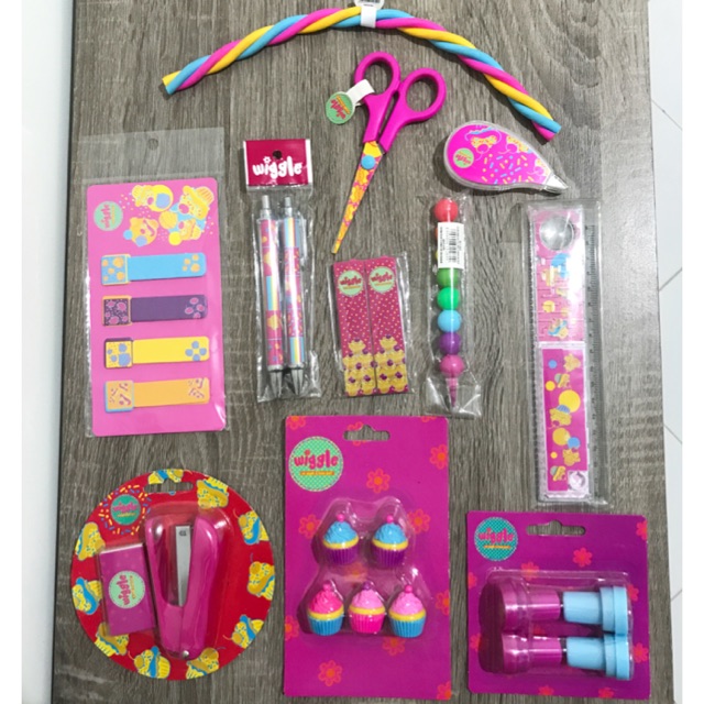 

Alat tulis set cupcake