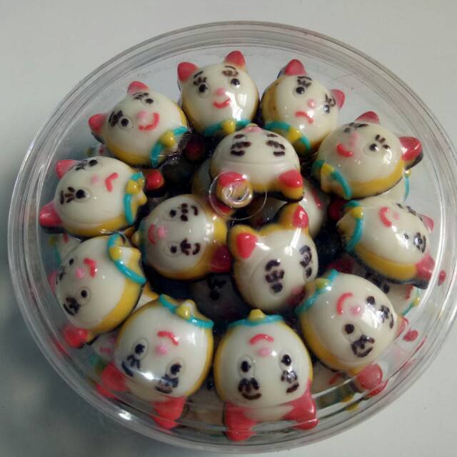 

Coklat karakter toples Dorami