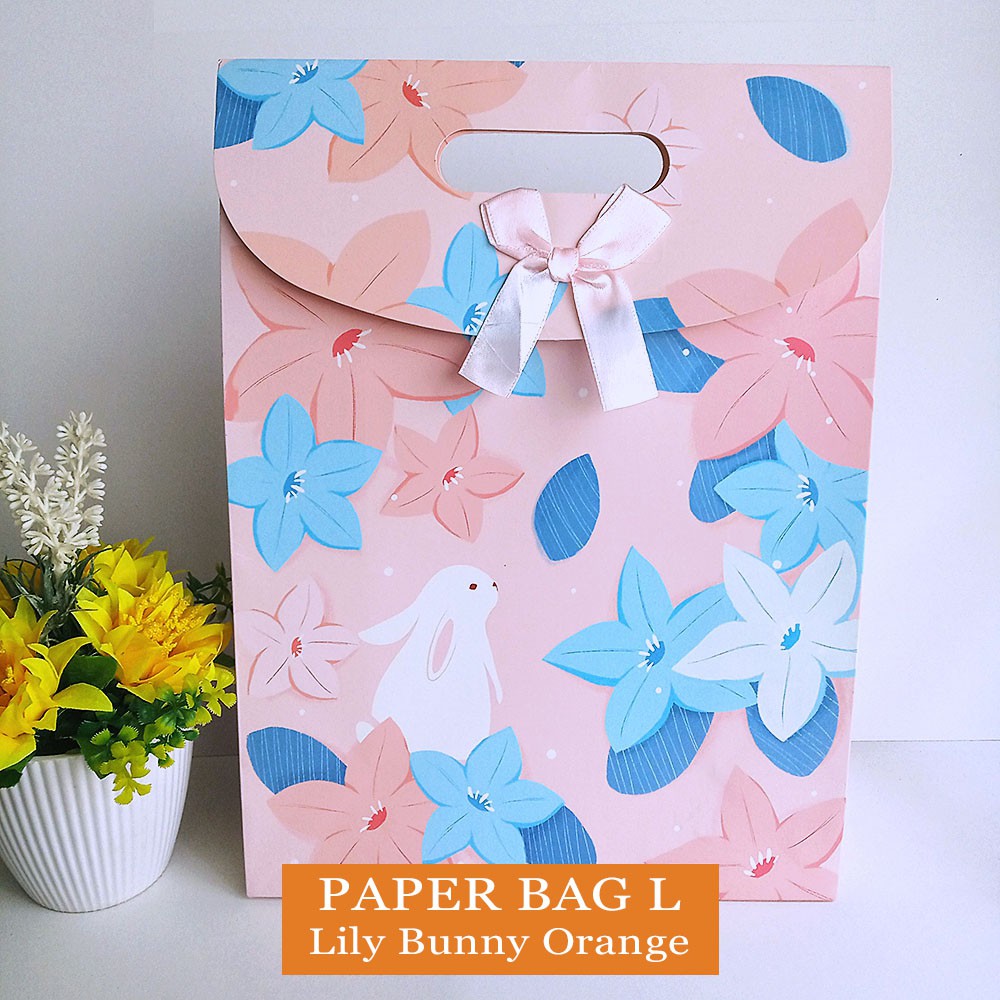 

Paper Bag Motif Cantik / Kantong Hadiah Serbaguna Ukuran L - FANCY 3