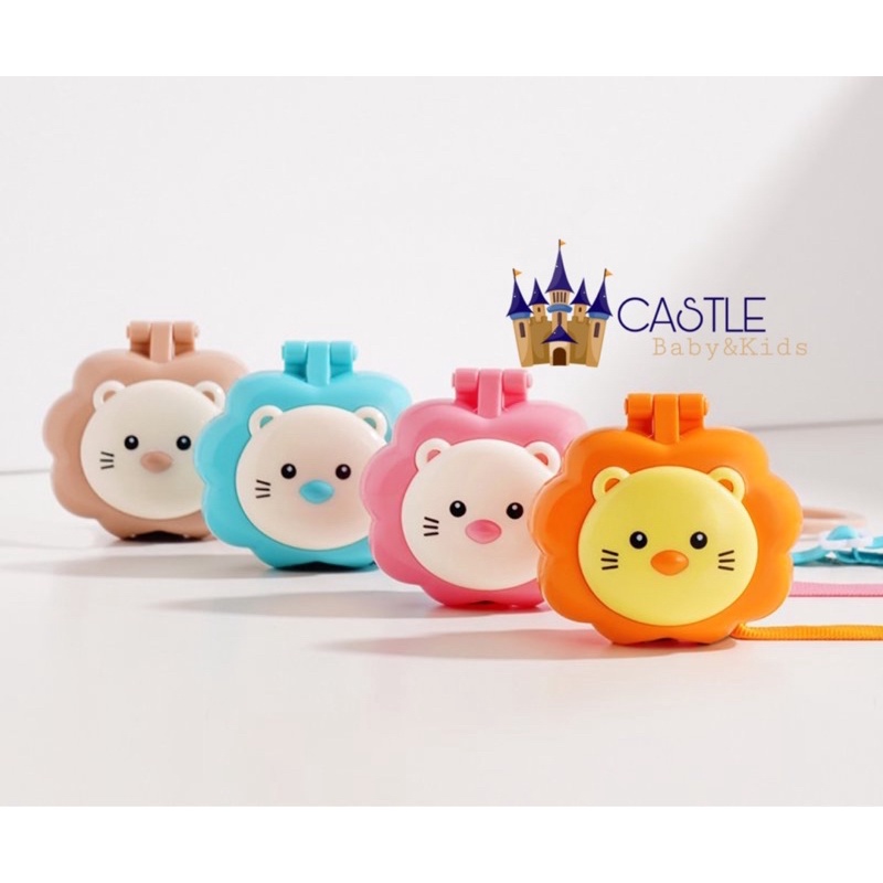 Castle - Simba Pacifier Holder With Case - Gantungan Dot bayi - Gantungan Dot + Tempat Penyimpan