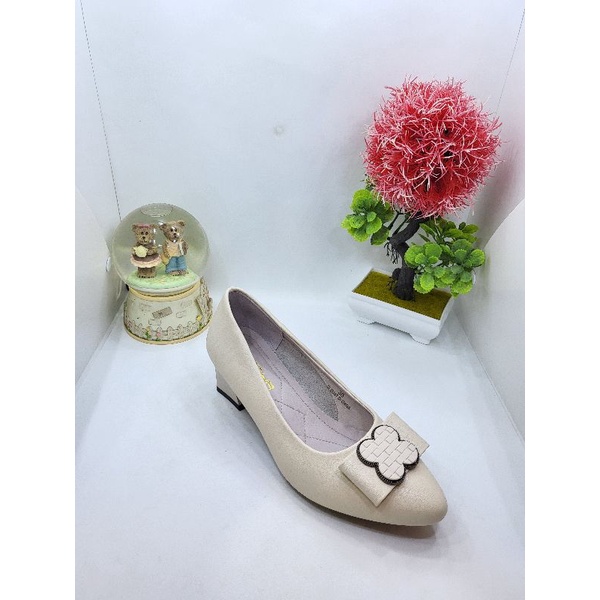sepatu pansus wanita tumit tahu sofiya ( OROGINAL )