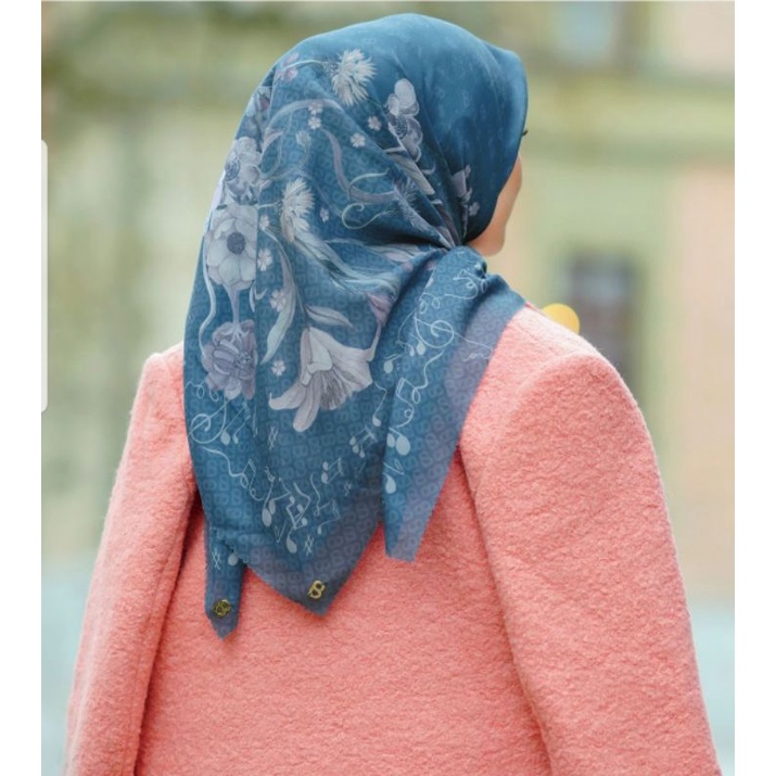 Buttonscarves The Nada Series Voal Sol