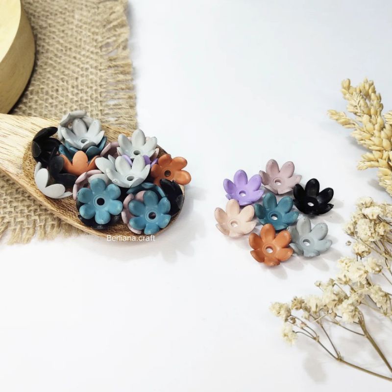 (20 g) Mote Kelopak Bunga Lancip 6 Kelopak Doff Solid