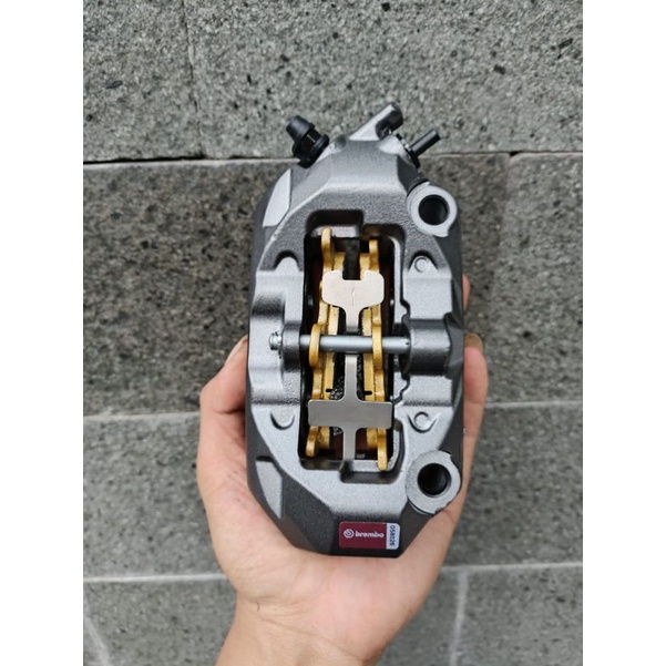 Judul produk:Kaliper Brembo M432 atau K50 atau M50 kaliper Brembo monoblok import