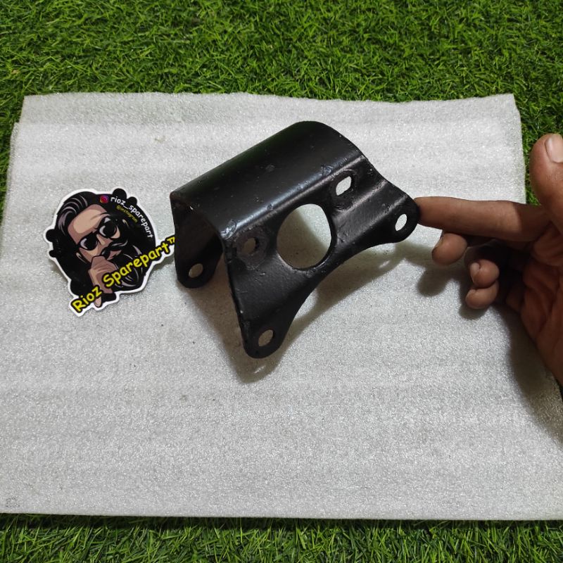 breket braket bracket dudukan mesin honda CB GL 100 platina
