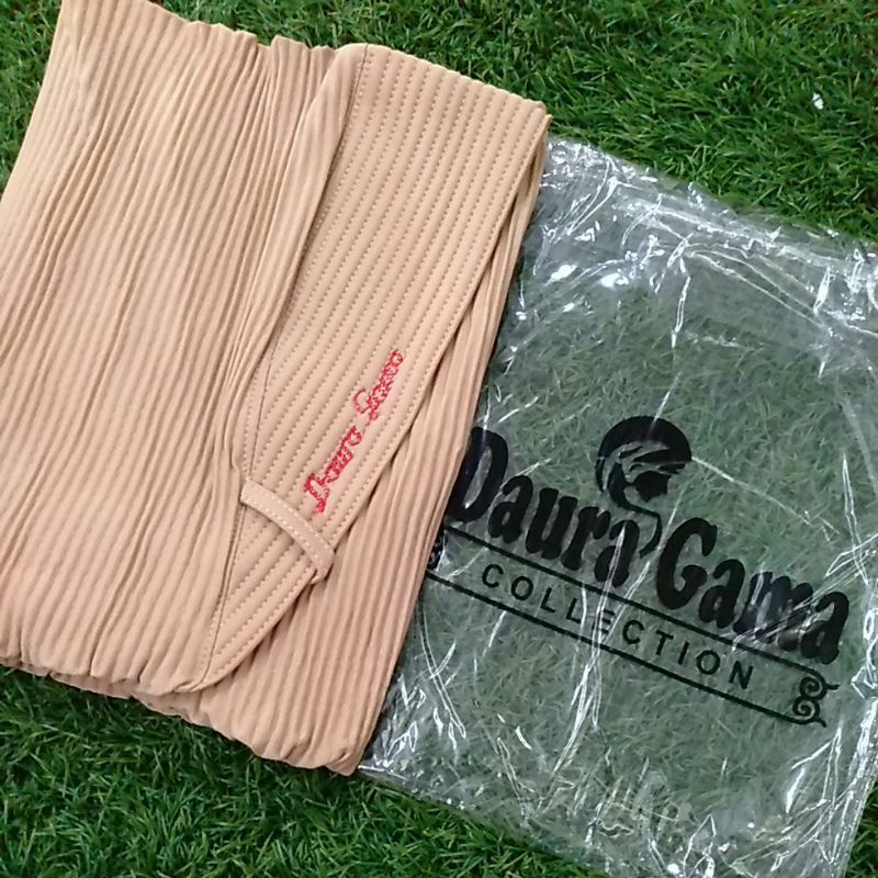 Jilbab Instan Hijab Bergo Jersey Balerina Pad Tali Plisket Lidi FULL ori DauraGama-Cream