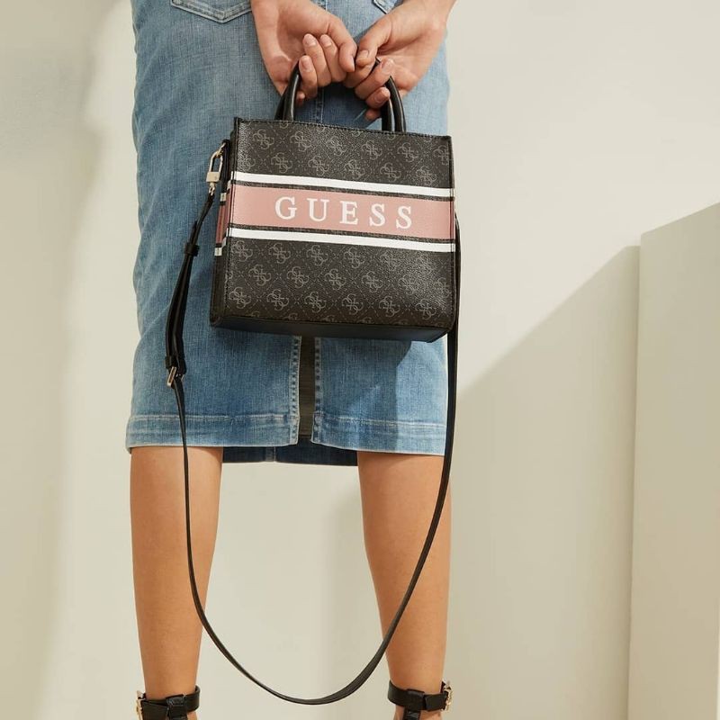 7.7 SALE |  GUESSS Monique Logo Printed Tote