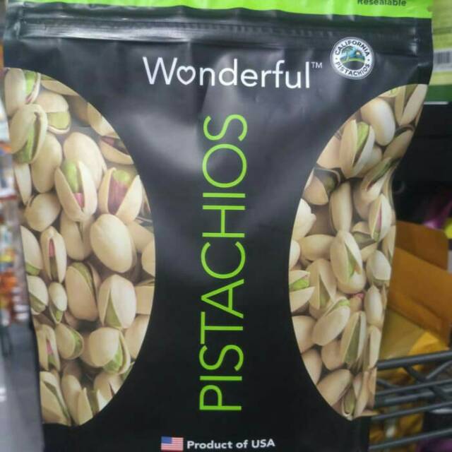 

Wonderfull Classic Roasted Salted Pistachios-Kacang Almond Import