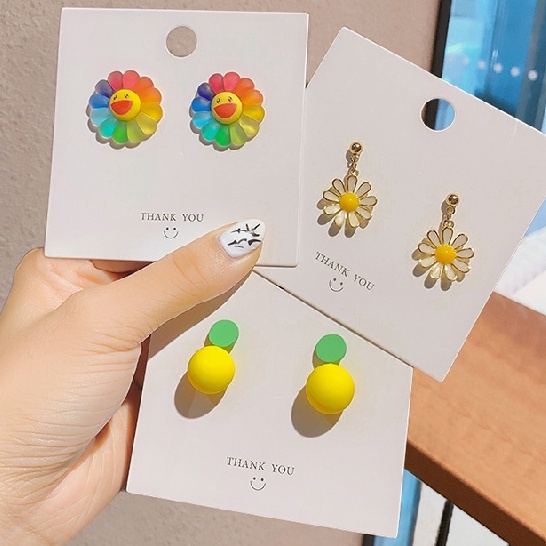 Anting Stud Bentuk Bunga Kecil Gaya Korea