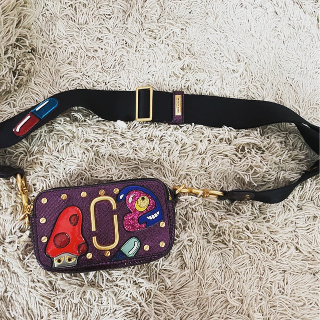 Preloved MARC JACOBS WOMEN’S PILL SNAPSHOT BAG 100% original