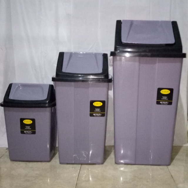 Tempat sampah tutup 10L/15L