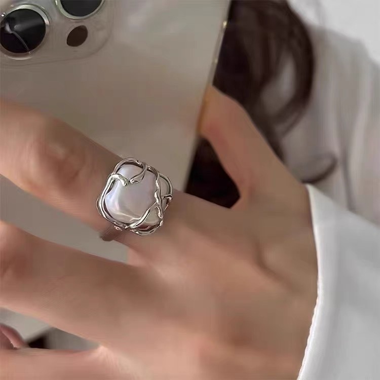 Cincin Jari Telunjuk Model Terbuka Bentuk Kotak Aksen Mutiara Gaya Korea Untuk Wanita