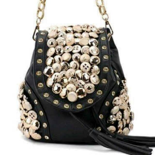 Tas bahu & punggung manik manik. Bahan kulit sintetis. L 20 cm T 21 P 15 cm. Panjang tali 20 cm