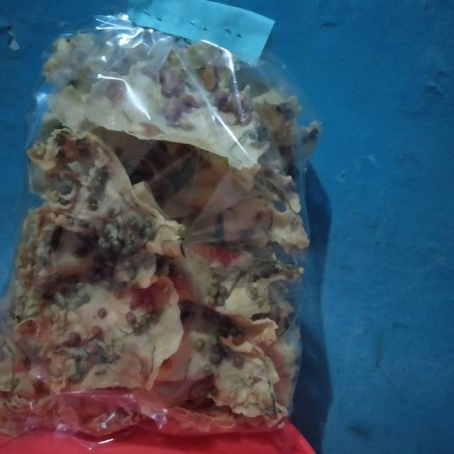 

peyek uty home made