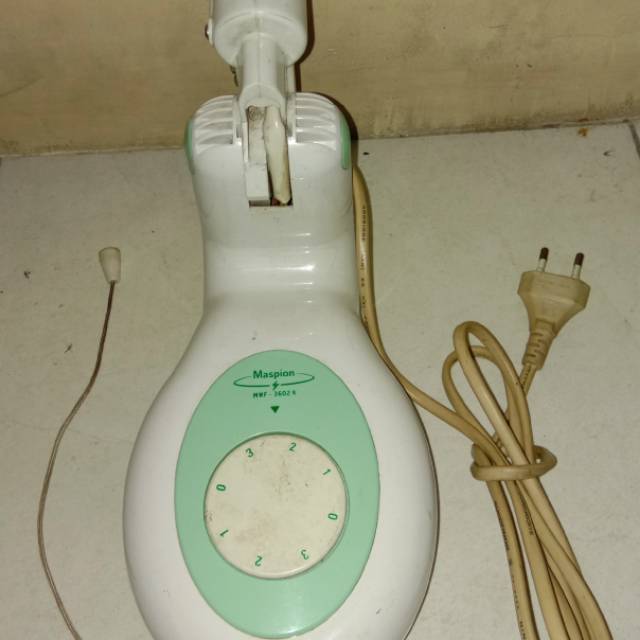 Body / Kaki Kipas Angin Dinding Maspion Lengkap