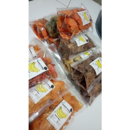 

Keripik_pisang_unik_enak_menarik
