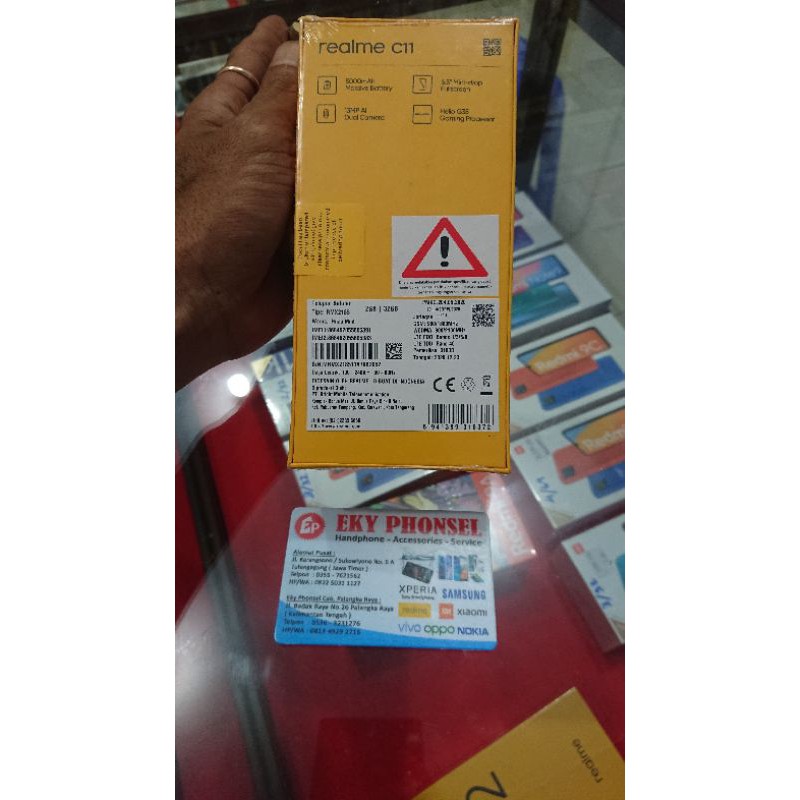 realme c11 2/32 GB(Helio G35, 5000 mAh, 6,5"