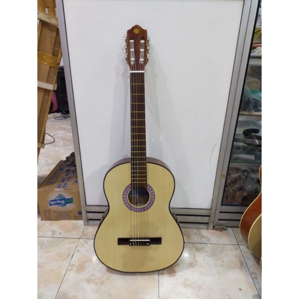 gitar nylon yamaha gratis packing kayu