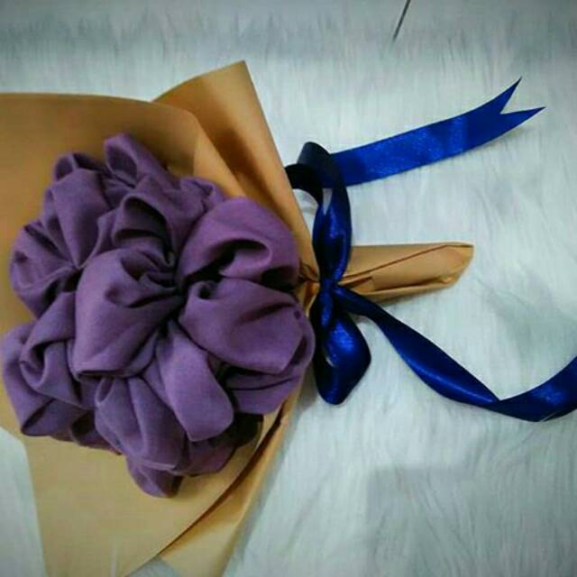 

Hadiah Kado Wisuda Buket Bouqet Hijab