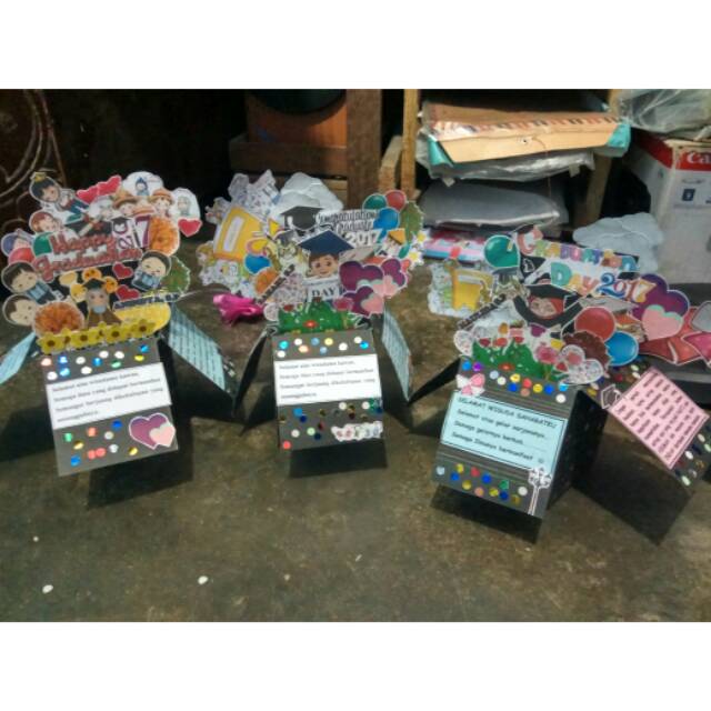 POP UP CARD BOX wisuda, souvenir buat wisuda, hadiah wisuda unik