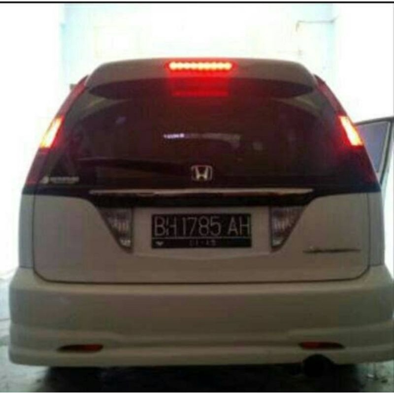spoiler Honda Stream