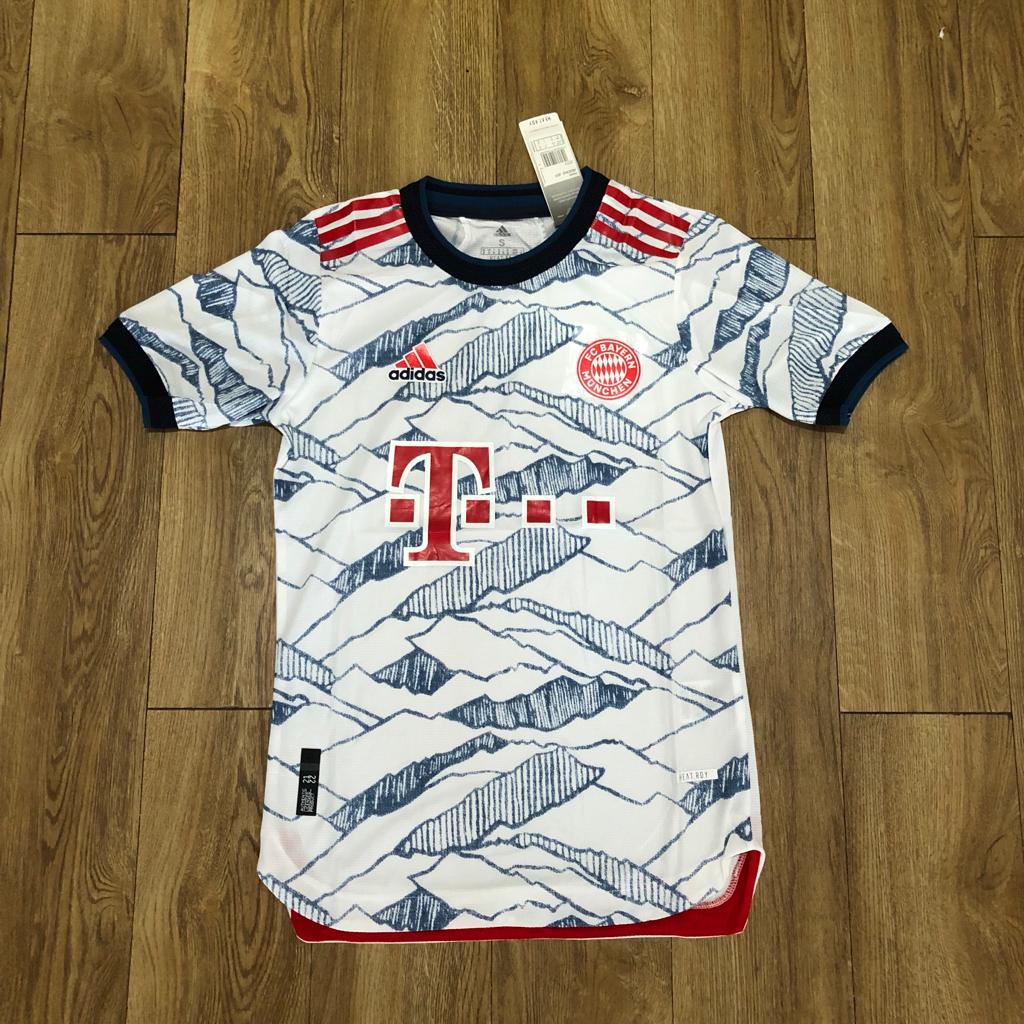 JERSEY BOLA BAYERN MUNCHEN 3RD PLAYER ISSUE 2021-2022 IMPORT GO THAILAND